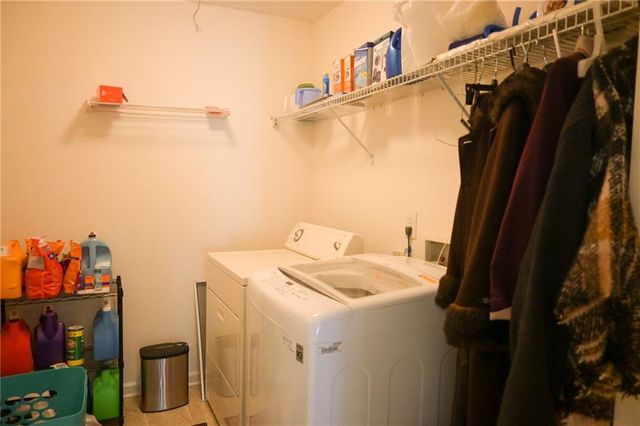 385 Simonton Crest Drive, Lawrenceville, GA 30045