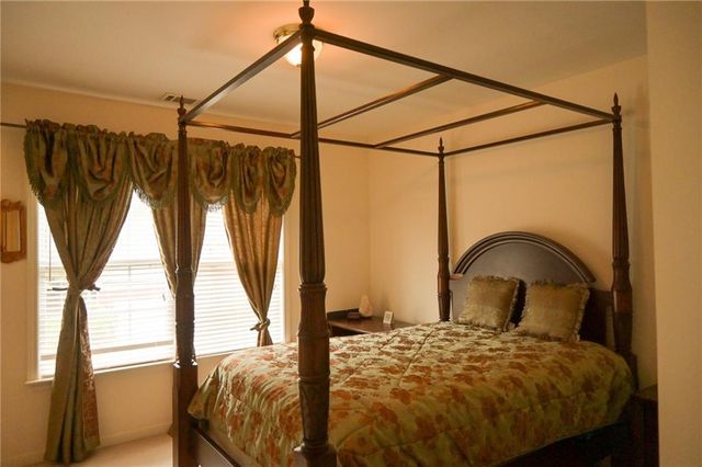 385 Simonton Crest Drive, Lawrenceville, GA 30045