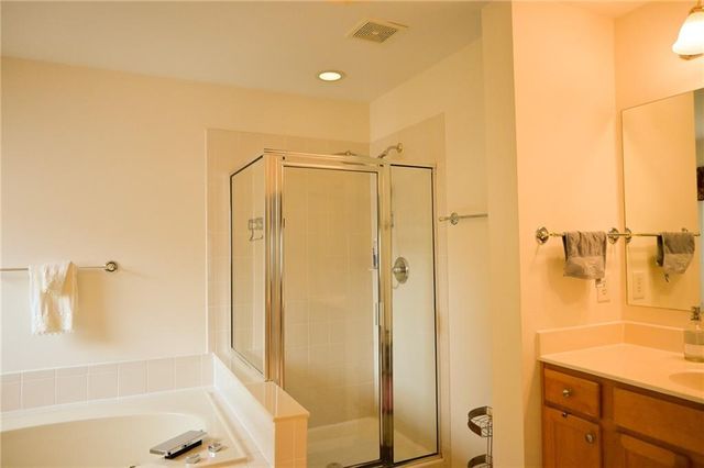 385 Simonton Crest Drive, Lawrenceville, GA 30045
