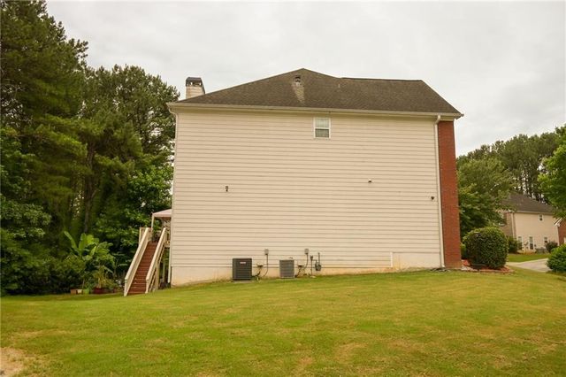 385 Simonton Crest Drive, Lawrenceville, GA 30045