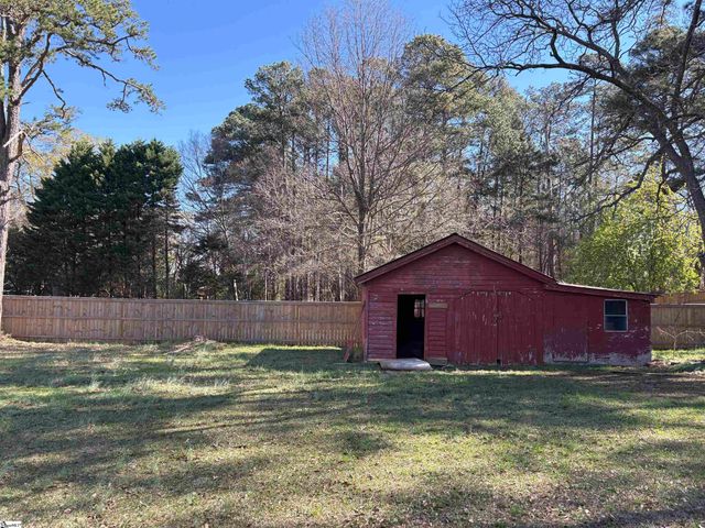 1505 Fork Shoals Road, Greenville, SC 29605