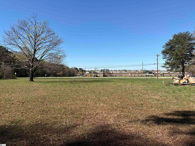 1505 Fork Shoals Road, Greenville, SC 29605