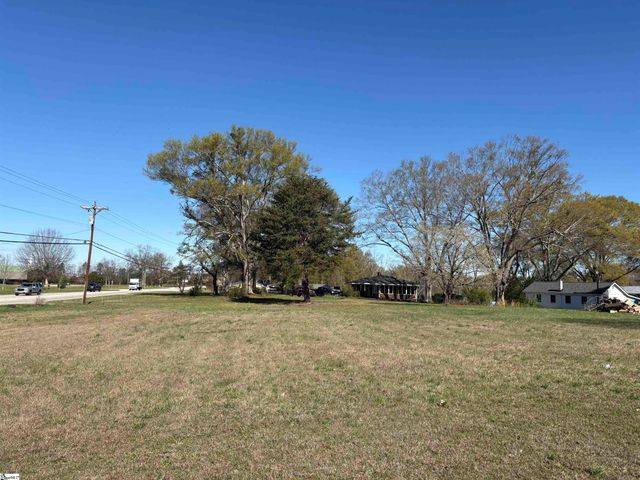 1505 Fork Shoals Road, Greenville, SC 29605