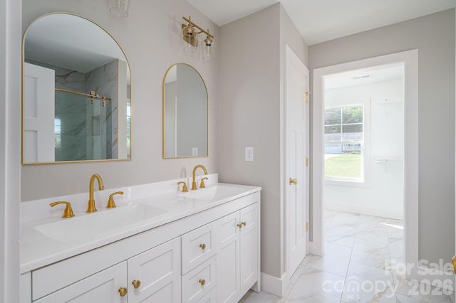 1084 Lyndsey Brook Court 80 & 81, Lincolnton, NC 28092