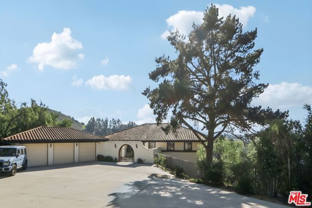 1821 Calle Petaluma, Thousand Oaks, CA 91360