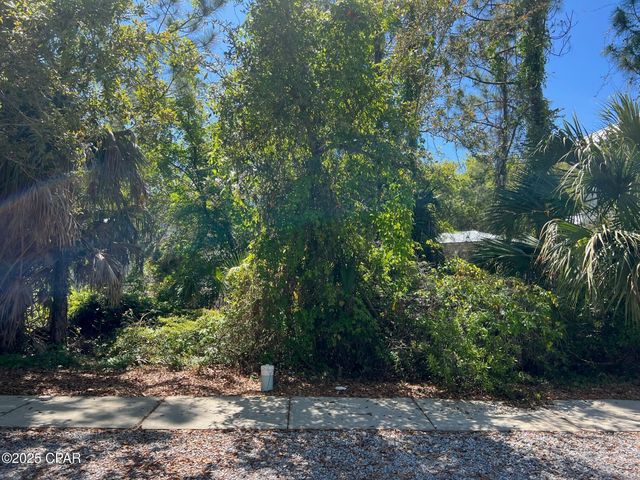 109 Parkshore Drive, Panama City Beach, FL 32413