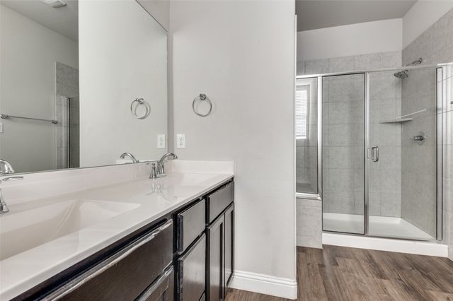 1900 Bel Air Drive, Arlington, TX 76010