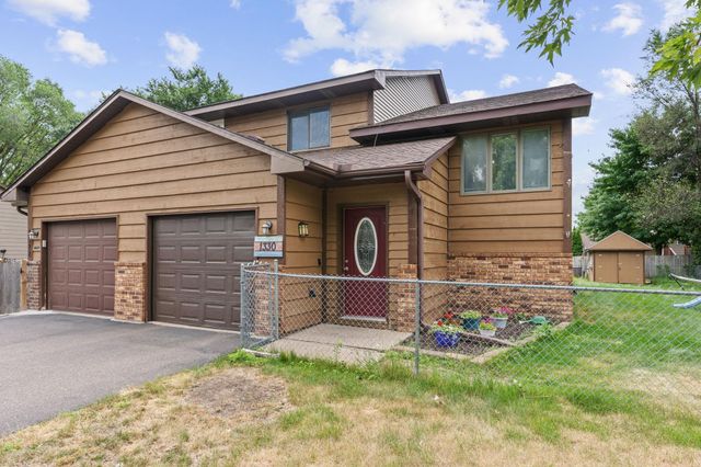 1330 107th Avenue NW, Coon Rapids, MN 55433