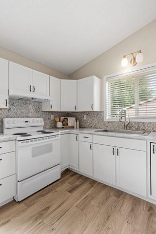 1330 107th Avenue NW, Coon Rapids, MN 55433