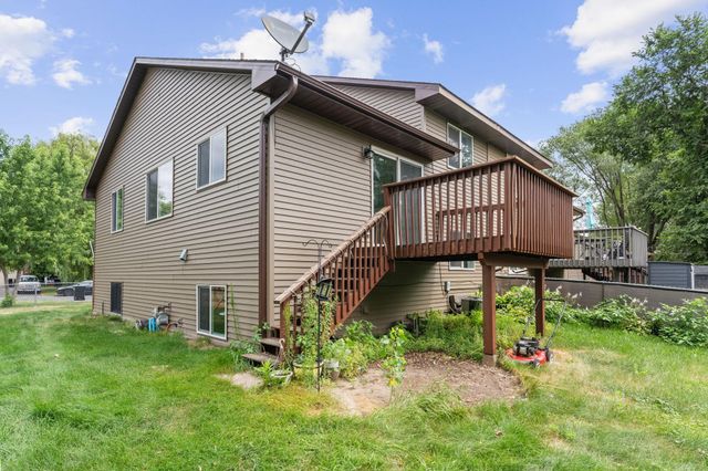1330 107th Avenue NW, Coon Rapids, MN 55433
