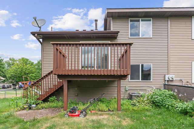 1330 107th Avenue NW, Coon Rapids, MN 55433
