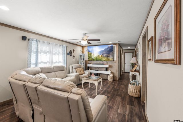 10165 County Road 1111, Tyler, TX 75704