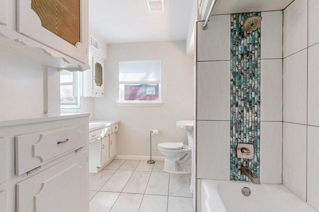 2120 Healey Drive, Dallas, TX 75228