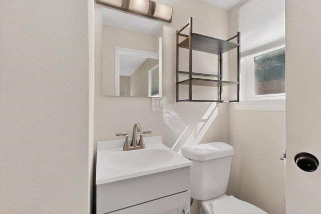 2120 Healey Drive, Dallas, TX 75228