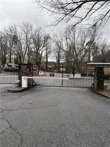 265 Winding River Drive A, Atlanta, GA 30350