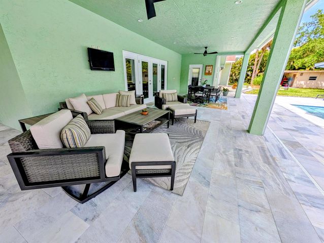 8763 Pinion Drive, Lake Worth, FL 33467
