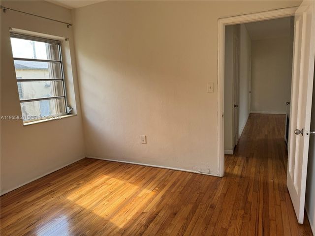 1431 SW 37th Ave 4, Miami, FL 33145