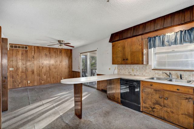 25953 Fox Woods Cr, Shell Knob, MO 65747