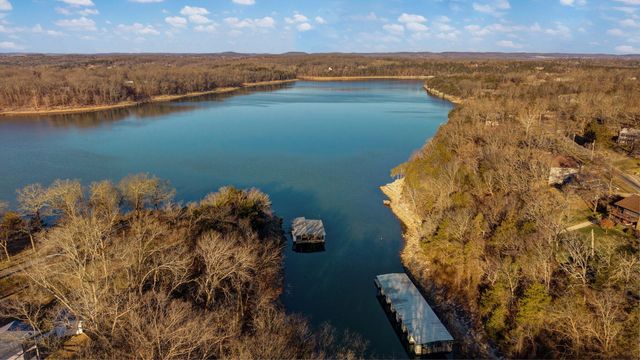 25953 Fox Woods Cr, Shell Knob, MO 65747