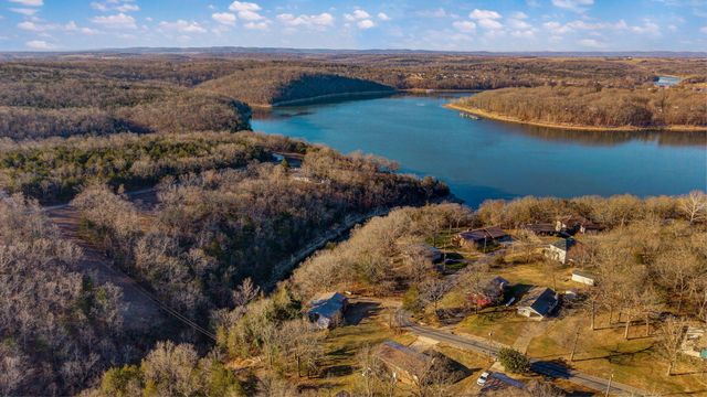 25953 Fox Woods Cr, Shell Knob, MO 65747