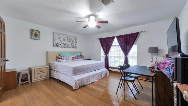 11514 Altic Lane Court, Houston, TX 77066