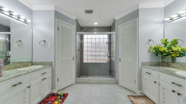 11514 Altic Lane Court, Houston, TX 77066