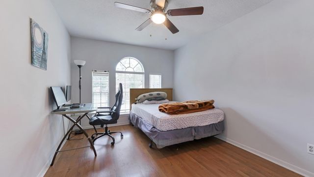 11514 Altic Lane Court, Houston, TX 77066