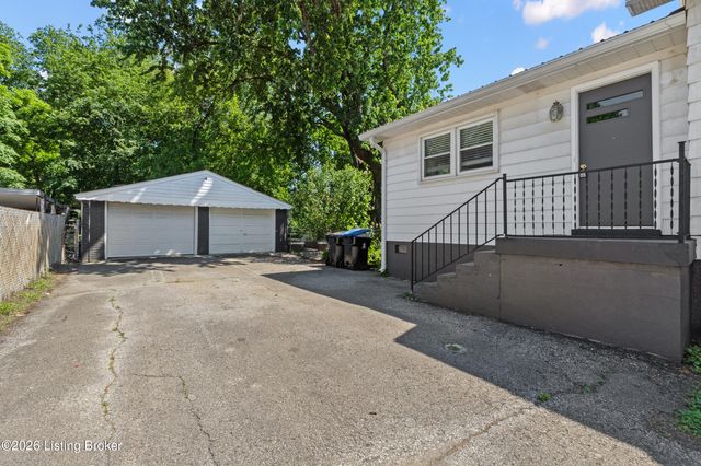 1418 Indiana Ave, Louisville, KY 40213