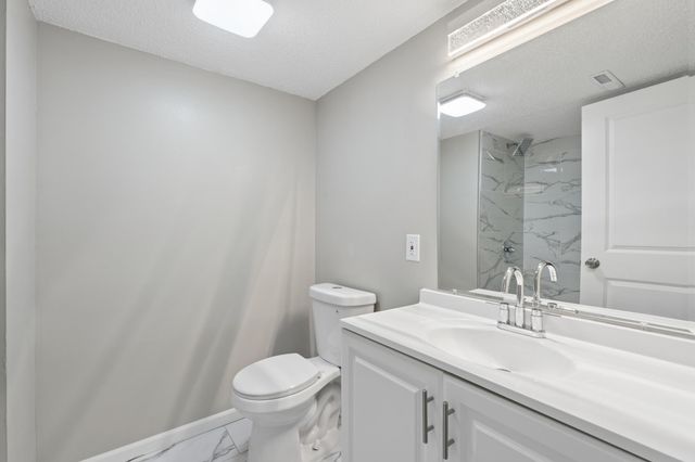 761 Bartelmy Lane N, Maplewood, MN 55119