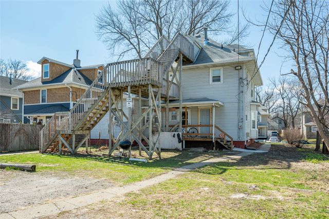 1077 27th Street, Des Moines, IA 50311