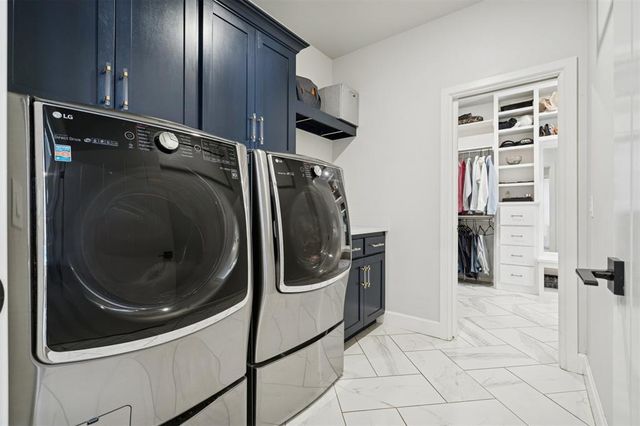 6800 Jay Crest Drive, Edmond, OK 73034