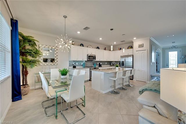 3697 Hampton CIR, Alva, FL 33920