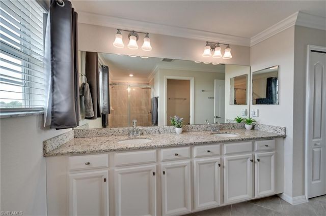 3697 Hampton CIR, Alva, FL 33920