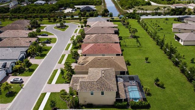 3697 Hampton CIR, Alva, FL 33920