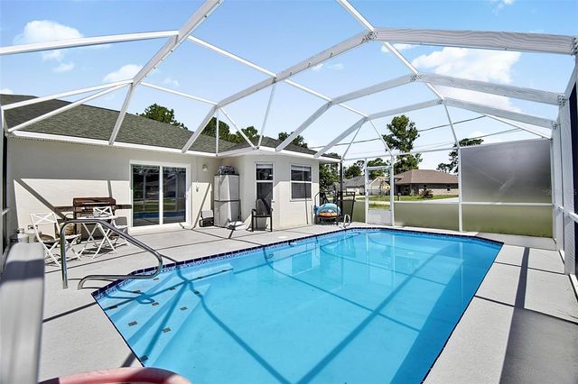 1 ROUND TREE DRIVE, Palm Coast, FL 32164