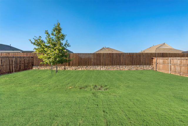 1404 Forest Haven Drive, Anna, TX 75409