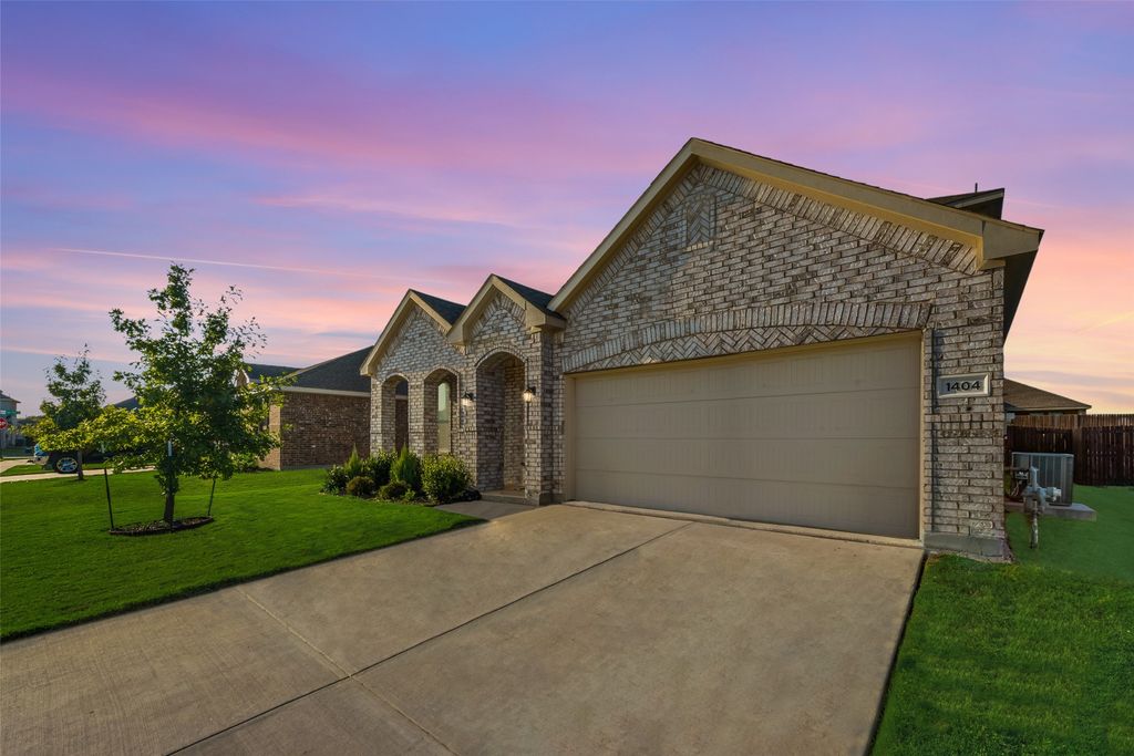 1404 Forest Haven Drive, Anna, TX 75409