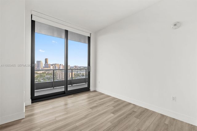 101 Diplomat Pkwy 0606, Hallandale Beach, FL 33009