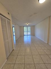 737 SE 1st Way 208, Deerfield Beach, FL 33441