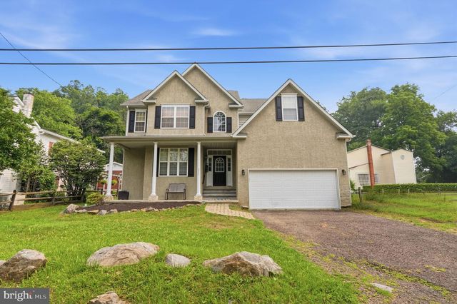 311 MAIN STREET, Schwenksville, PA 19473