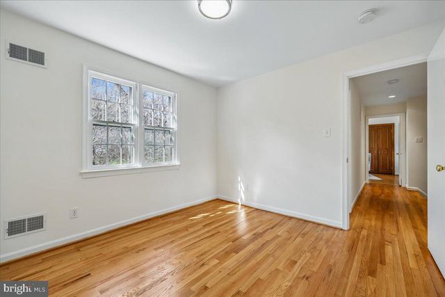 15012 REDGATE DR, Silver Spring, MD 20905