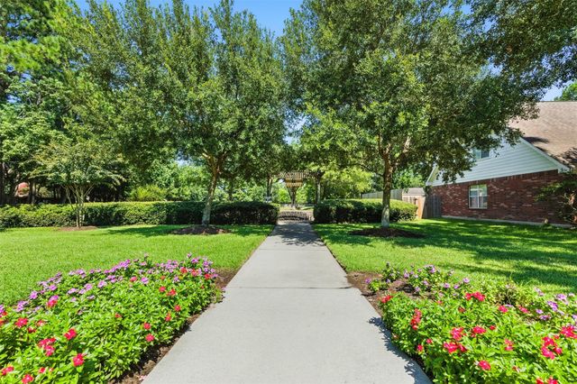 9118 Colony Cove Drive, Spring, TX 77379