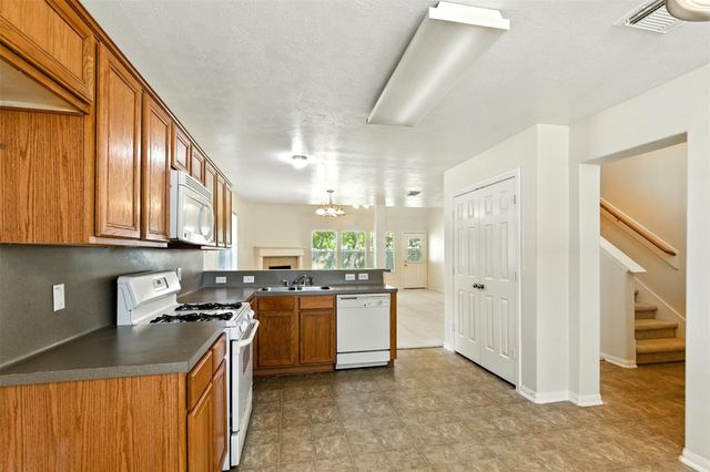 9118 Colony Cove Drive, Spring, TX 77379