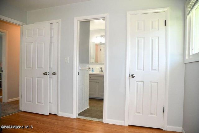 20 Marie Parkway, Colonie, NY 12211