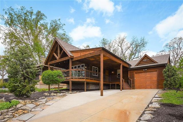 92 Z Street, Lake Lotawana, MO 64086