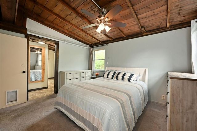 92 Z Street, Lake Lotawana, MO 64086
