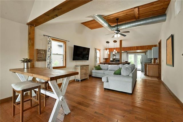 92 Z Street, Lake Lotawana, MO 64086