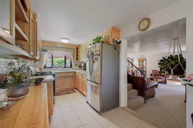 1307 Camino Sierra Vista, Santa Fe, NM 87505