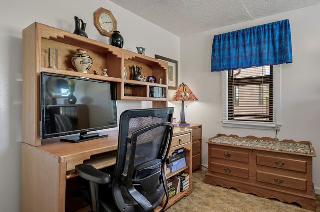 1307 Camino Sierra Vista, Santa Fe, NM 87505