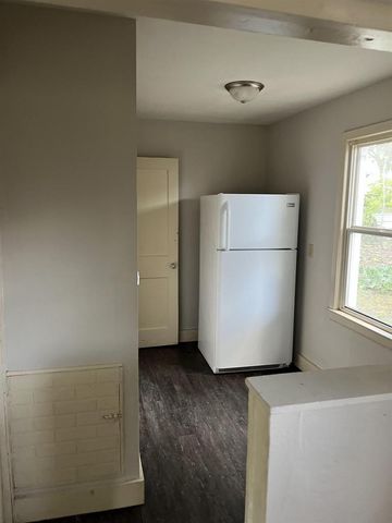 1919 S Wisconsin Avenue, Beloit, WI 53511